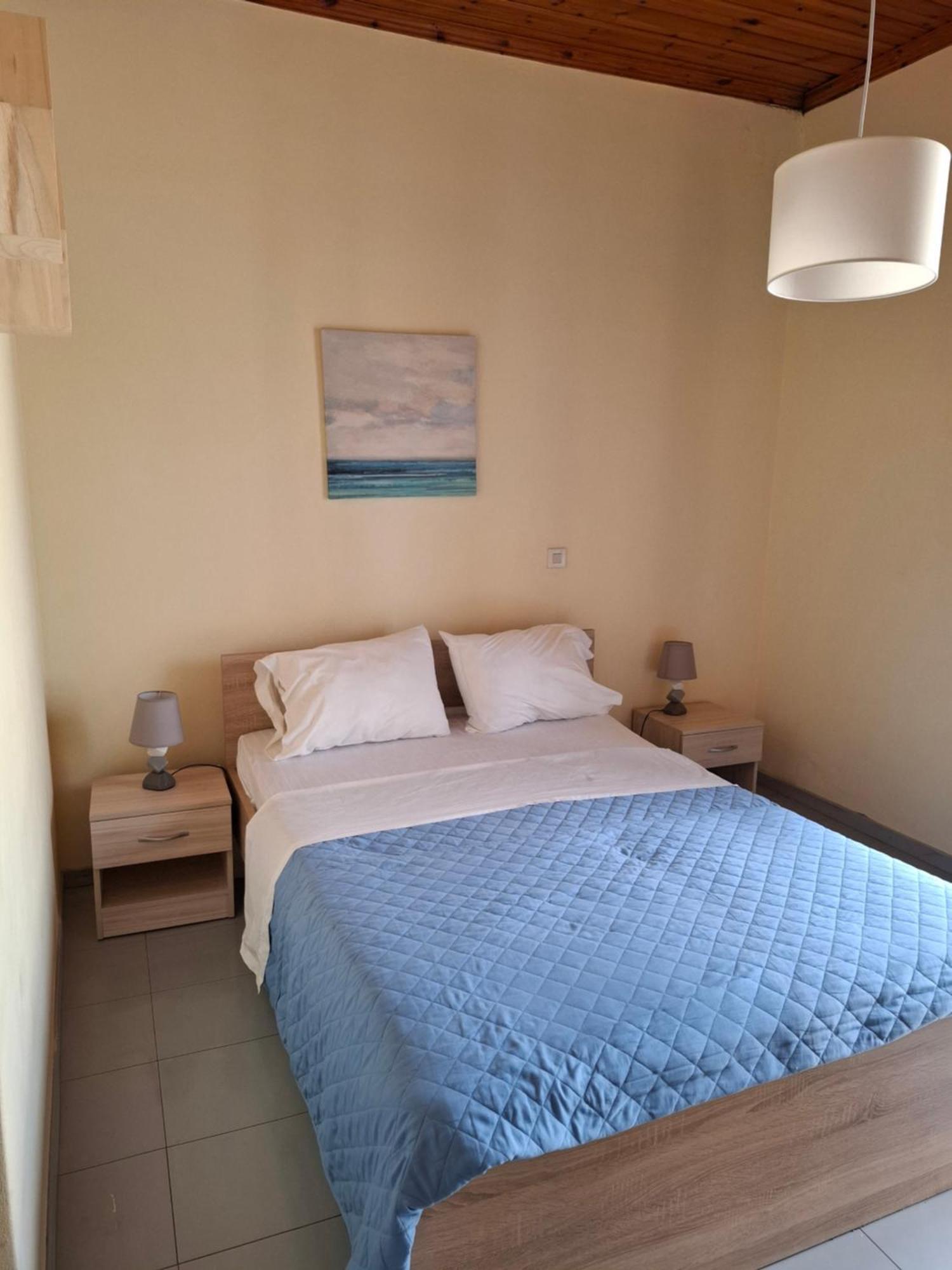 Old Harbor Apartments Spetses Town Ruang foto
